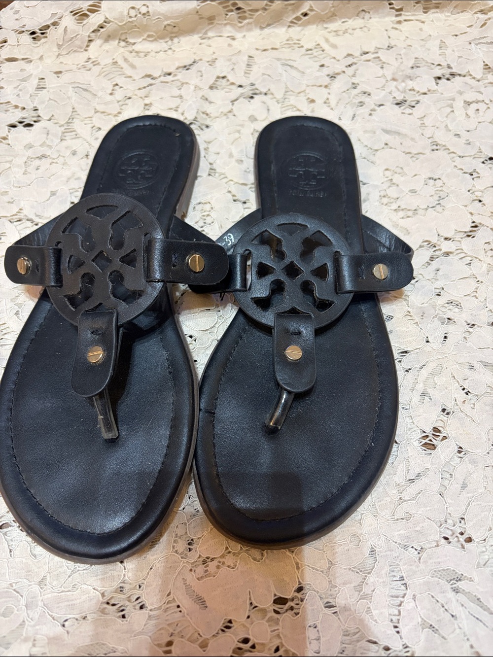 Tory Burch Black Leather Logo Cutout Toe-Post Sandals